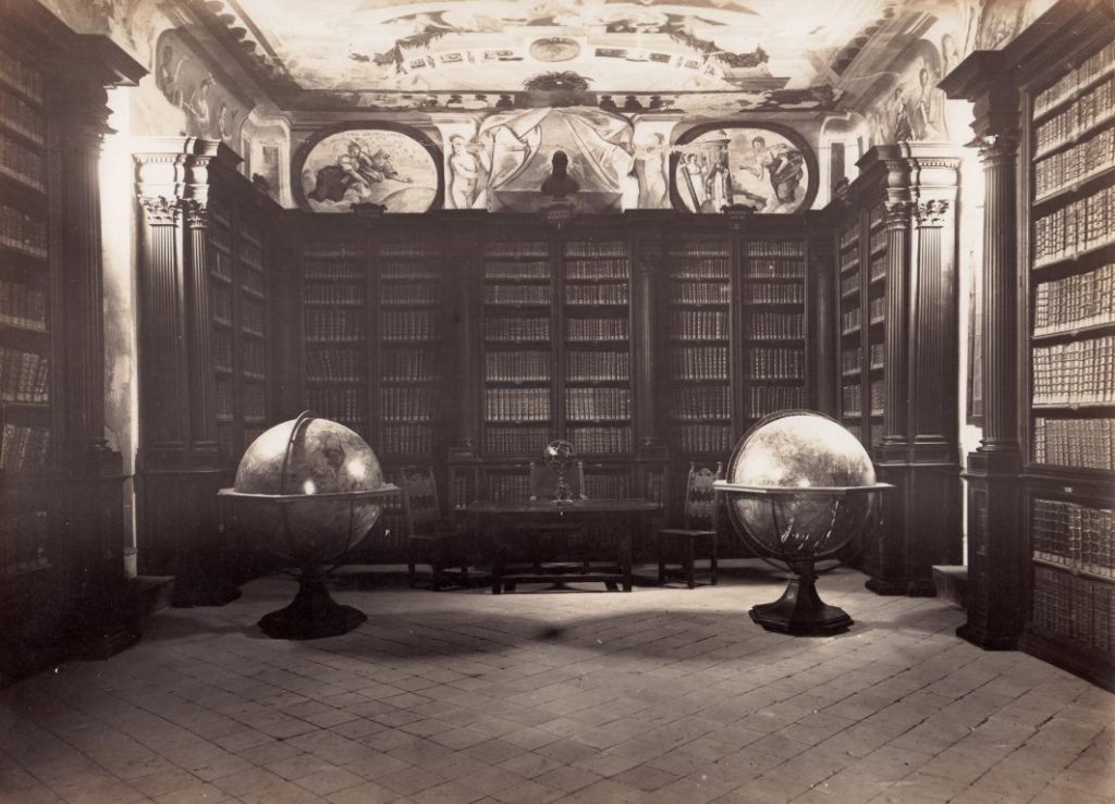 Gran sala della Biblioteca Federiciana con il soffitto affrescato - Alberto Eusebi
