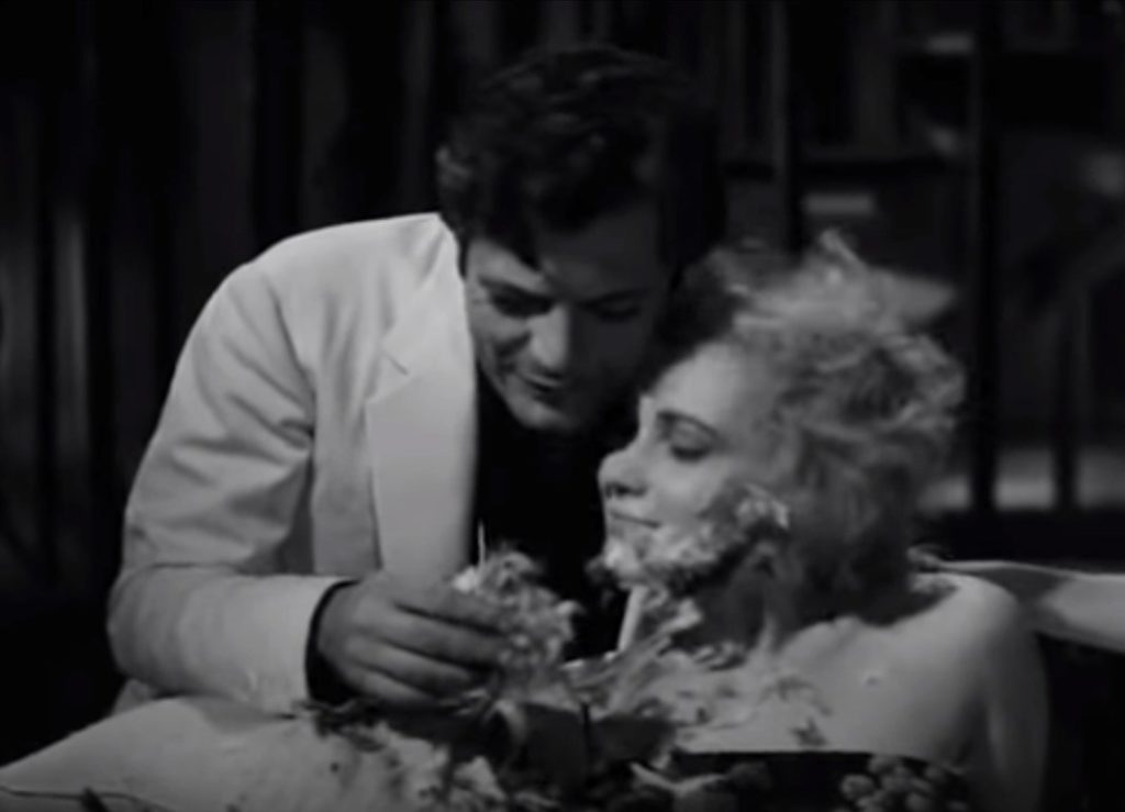 Marcello Mastroianni sul set de “La dolce vita” film di Federico Fellini