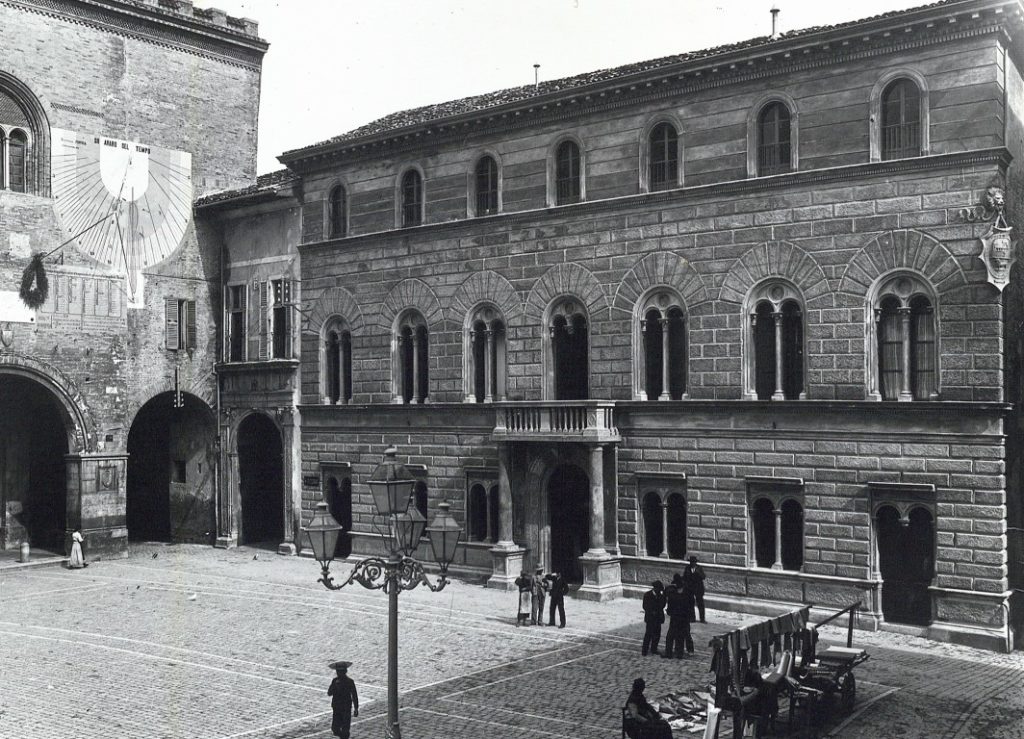 Giorno di mercato davanti a Palazzo Bambini - Gaetano Baviera