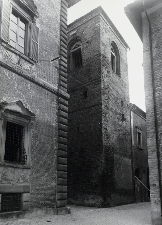 Palazzo Martinozzi e Torre di Sant’Elena - Abele Cerasoli